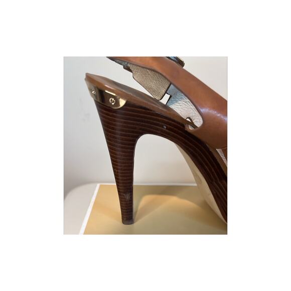 Michael Kors- Leather Carina Sling Back Peep Toe pump in "Luggage"-Size 8M - Picture 7 of 8